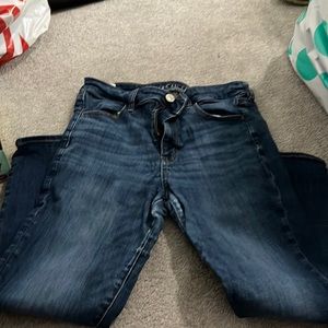 Blue American eagle jeans 12
